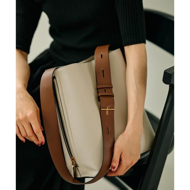 ロペ（ROPE’）/【E’POR】Y BAG Shoulder Medium（サイドジップショルダーバッグ）【WEB限定