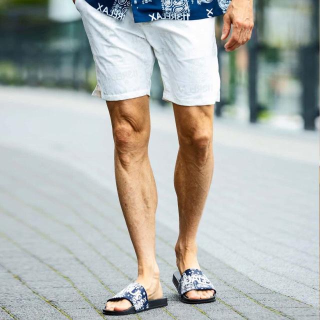 ウノピゥウノウグァーレトレ リラックス/1PIU1UGUALE3 RELAX ペイズリー柄ハーフパンツの通販は 6,043円