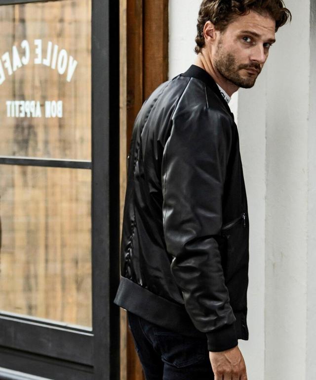 ウノピゥウノウグァーレトレ リラックス（1PIU1UGUALE3 RELAX