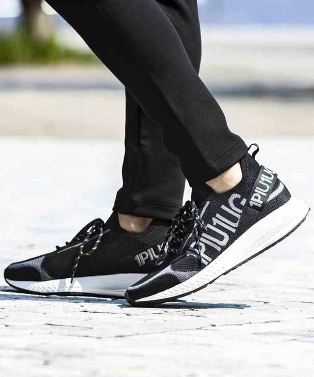 ウノピゥウノウグァーレトレ リラックス（1PIU1UGUALE3 RELAX）/1PIU1UGUALE3 RELAX Vibramランニングスニー