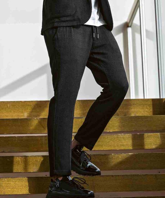 ウノピゥウノウグァーレトレ リラックス（1PIU1UGUALE3 RELAX）/1PIU1UGUALE3 RELAX ブラックジャガードスラックス