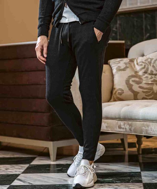 ウノピゥウノウグァーレトレ リラックス（1PIU1UGUALE3 RELAX）/1PIU1UGUALE3 RELAX ブラックジャガードジョガーパンツ