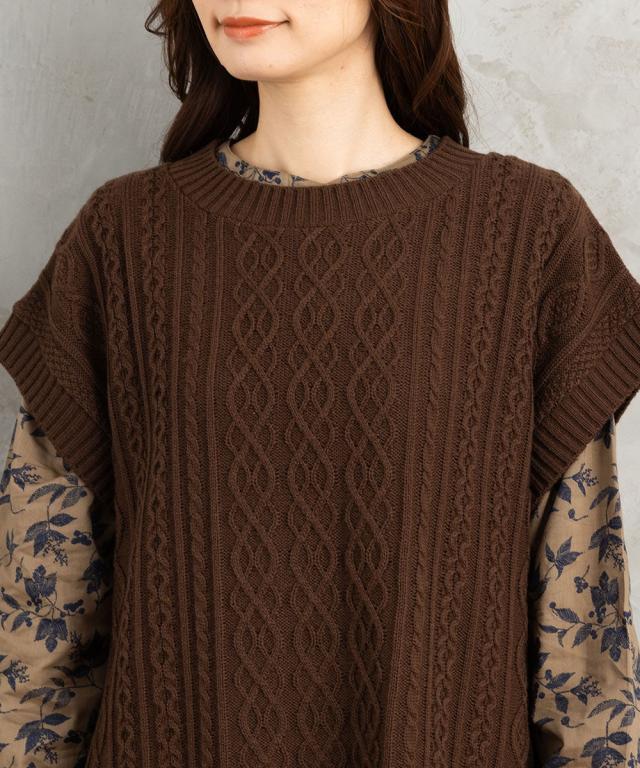 サブストリート（sab street）/ 9号・15号 INDESIGN ケーブルニットベスト×ボタニカルワンピースアンサンブルの通販は