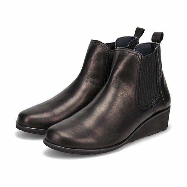 ミッシー デ ミッシー（missy des missy）/しっとり＆ソフトなさわり心地が特徴の牛革を使用した ショート丈 サイドゴアブーツ