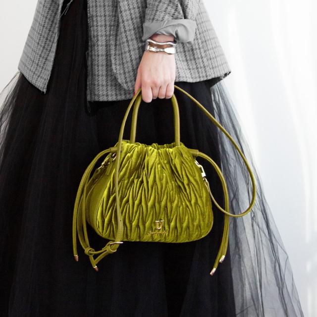 ユー（U）/Mou【ムー】ベルベットドロスト2WAYバッグ/ショルダー付きの