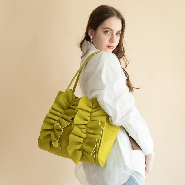 ユー（U）/Moelleux【モワルー】フリルトートバッグ