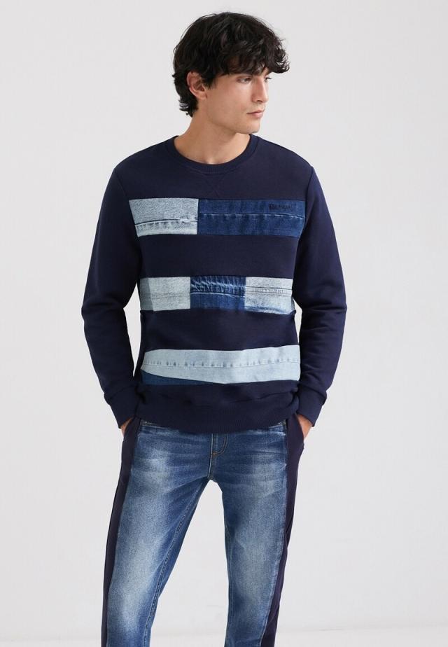 【NEW】デシグアル/デニム素材のパッチ付きメンズスウェットシャツの通販は