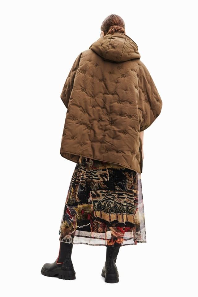 デシグアル（Desigual）/M． Christian Lacroix パデッドポンチョ