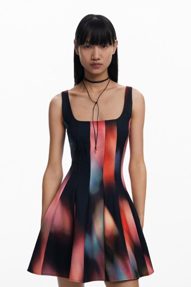 デシグアル（Desigual）/【5サイズ展開/XS/XL/大きいサイズ】パネルショートドレス