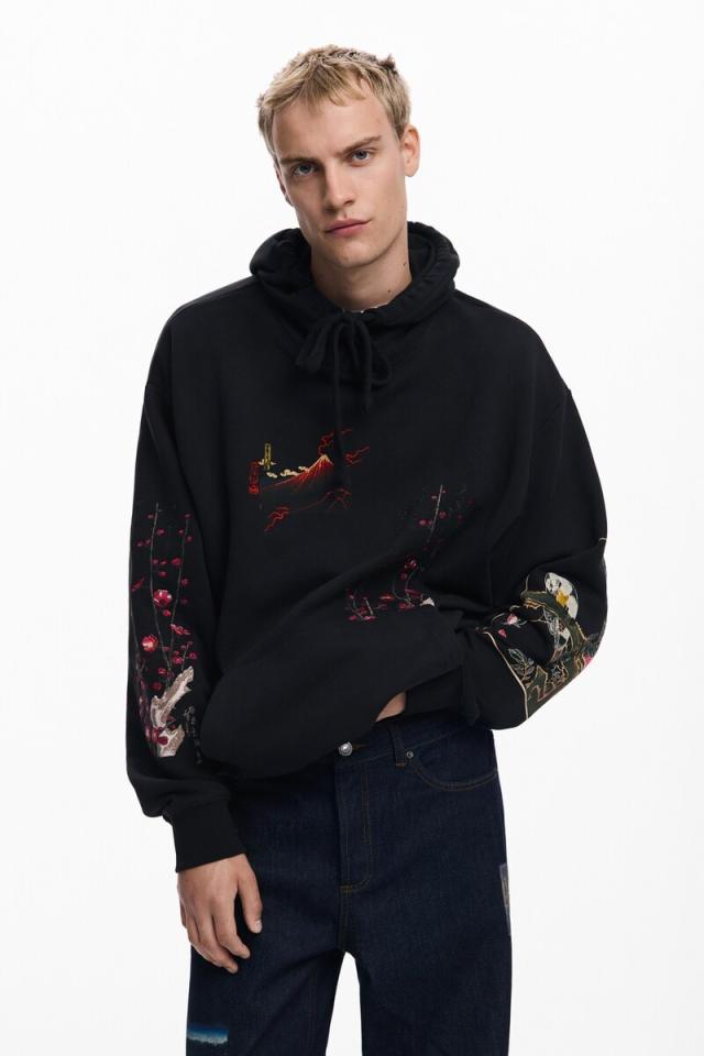 デシグアル（Desigual）/【5サイズ展開/S/XXL】風景柄のフード付きスウェット パーカー