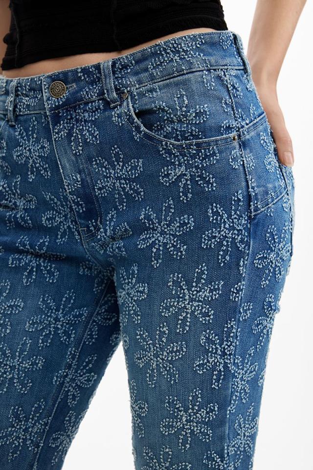 デシグアル（Desigual）/【6サイズ展開】フラワーステッチ フレアデニムパンツ 2026SS 新作_4