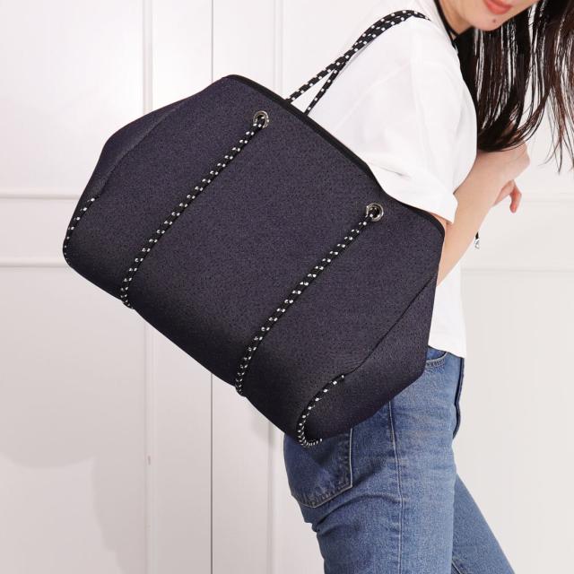 ヴィヴィアンウエストウッド Vivienne Westwood ポーチ ケース ミニ