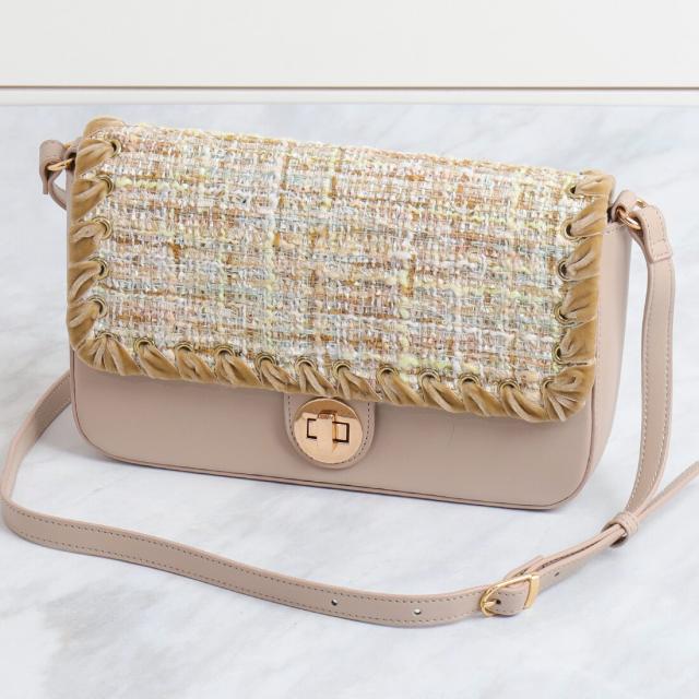 25秋冬新作】2WAY パデッドショルダーバッグ／アルテミス by ダイアナ