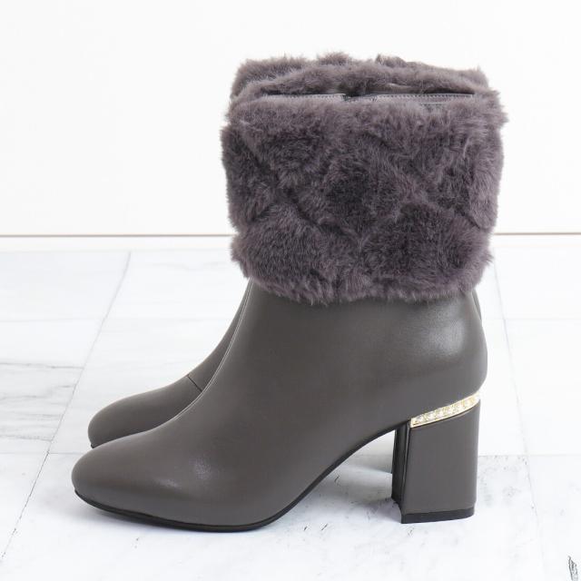 アルテミス by ダイアナ（artemis by DIANA）/2WAY　ファー付きパールヒールショートブーツ《雑誌掲載商品》