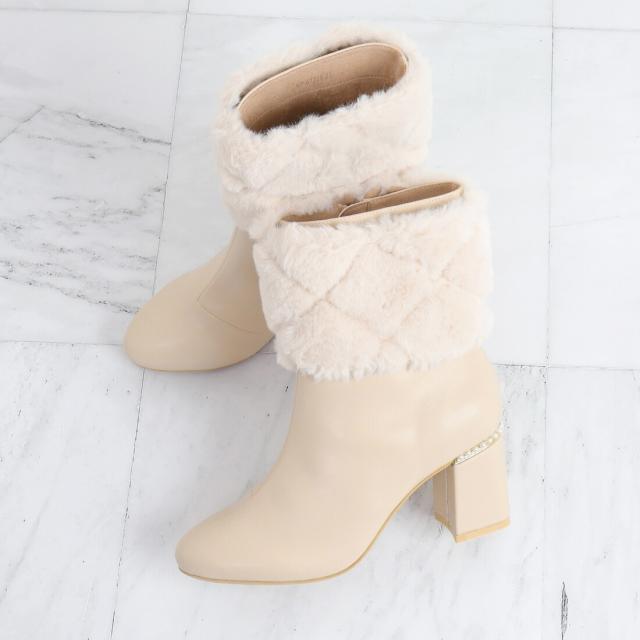 アルテミス by ダイアナ（artemis by DIANA）/2WAY　ファー付きパールヒールショートブーツ《雑誌掲載商品》