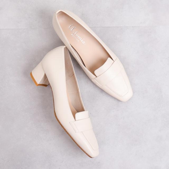 ダイアナ　スクエアトゥ ローファー　パンプス アルテミス バイ ダイアナ artemis by DIANA スクエアトゥヒール