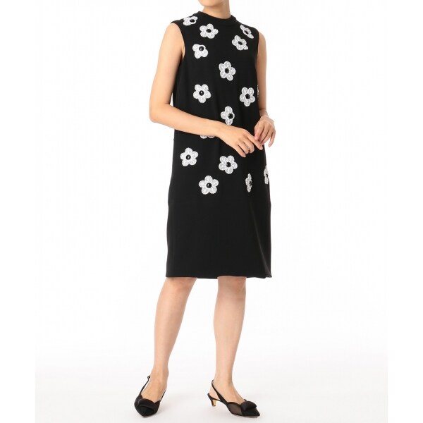 グレースコンチネンタル/ビジューフラワータイトワンピースの通販は 55,000円