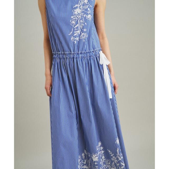 大得価，限定SALE グレースコンチネンタル/ストライプ刺繍ロングワンピース