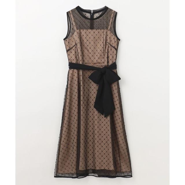 グレースコンチネンタル（GRACE CONTINENTAL）/ビーズembドレス