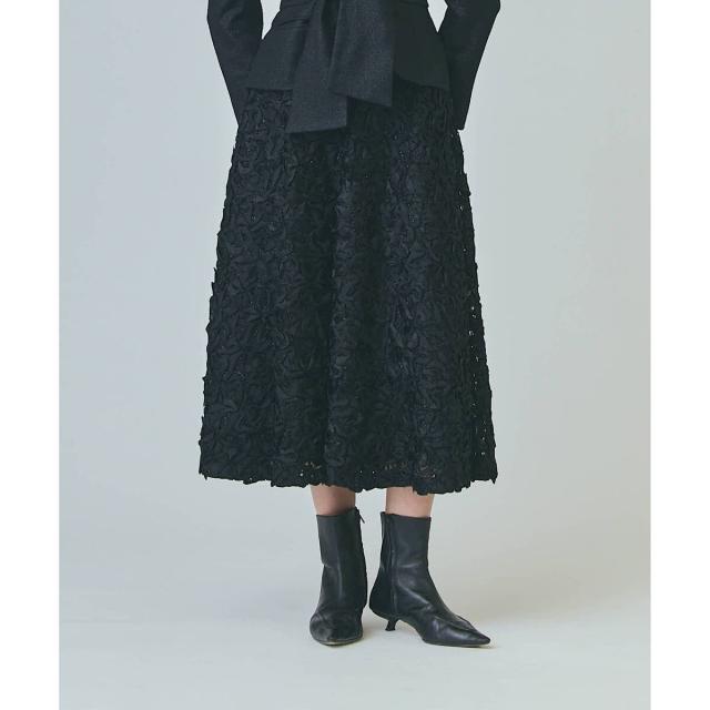 グレースコンチネンタル（GRACE CONTINENTAL）/テープ刺繍レーススカート_1