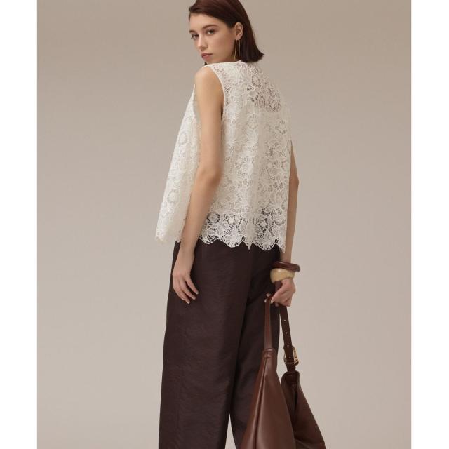 グレースコンチネンタル（GRACE CONTINENTAL）/レース刺繍ベスト