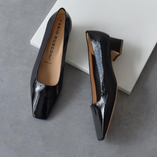ファビオ ルスコーニ（FABIO RUSCONI）/FABIO RUSCONI◆3．5cmヒール◆スクエアトウフレアヒールパンプスの通販は 14,652円