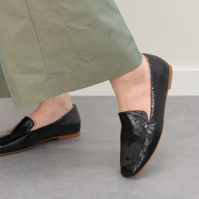 ファビオ ルスコーニ（FABIO RUSCONI）/FABIO RUSCONI◆0．9cmヒール◆スクエアトウサケットモカシューズの通販は