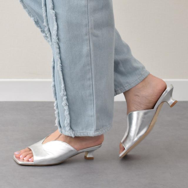 Fabio Rusconi ミュール ファビオルスコーニ 革 クロス スクエアトゥー