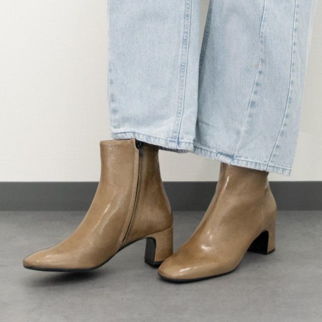 ファビオ ルスコーニ（FABIO RUSCONI）/Fabio Rusconi◆5．8cmヒール◆スクエアトウレザーショートブーツ