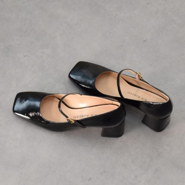 ファビオ ルスコーニ（FABIO RUSCONI）/FABIO RUSCONI◆5．8cmヒール◆スクエアトウワンストラップパンプス