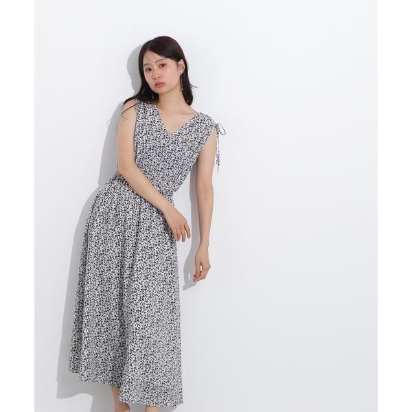 Epine フラワープリント ノースリーブワンピース Epine フラワープリント ノースリーブワンピース