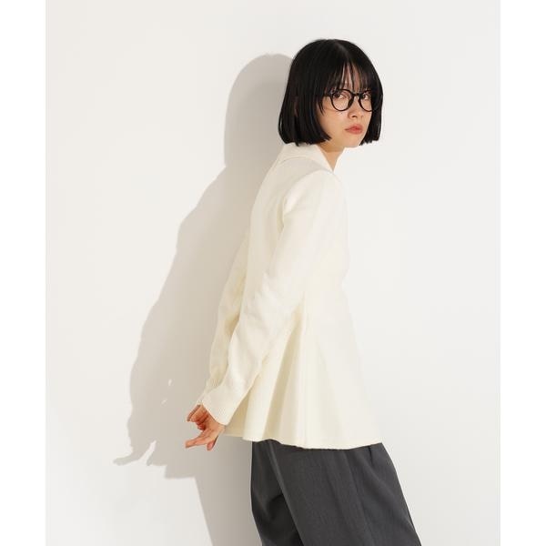 エヌ ナチュラルビューティーベーシック（N．Natural Beauty Basic*）/襟付きペプラムニット