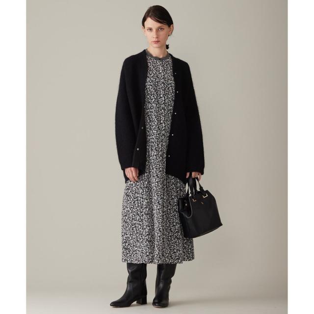 自由区（JIYU−KU）/【洗える】フラワーペタルプリント ワンピース