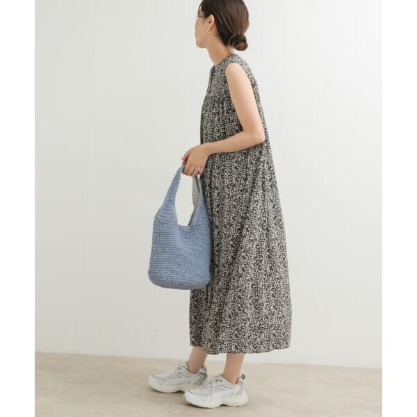 アーバンリサーチドアーズ＊今季新品＊小花柄ノースリーブワンピース・ブラック アーバンリサーチ ドアーズ URBAN RESEARCH DOORS 小花柄