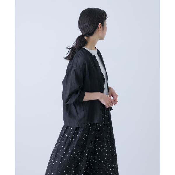 かぐれ　今期　新品未使用品　ワッシャーフリルブラウス　黒 かぐれコットンリネンワッシャーフリルブラウス