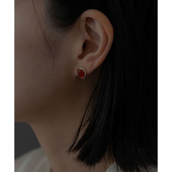 スメリー（SMELLY）/so’　carnelian oval pierce