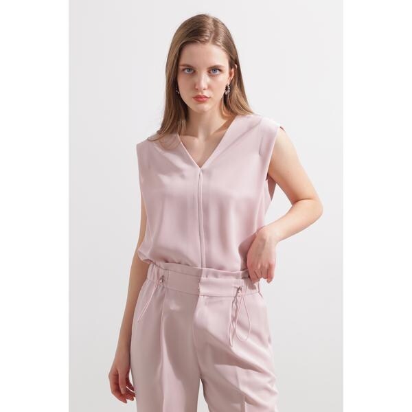 ピンキー＆ダイアン（PINKY&DIANNE）/◆バックボタンブラウス