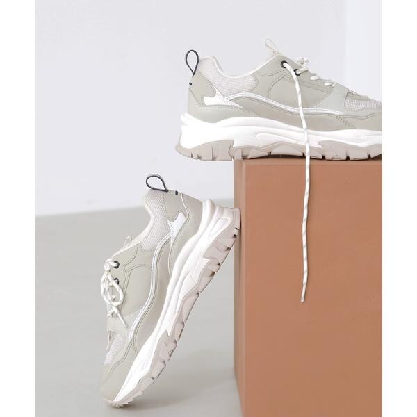 ナチュラルビューティーベーシック（NATURAL BEAUTY BASIC）/URBAN TRACKER スニーカー