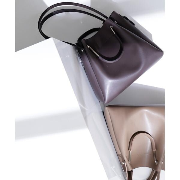 ナチュラルビューティーベーシック（NATURAL BEAUTY BASIC）/メタルハンドルタックショルダーバッグ