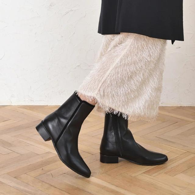 アルファ キュービック（ALPHA CUBIC）/【本革】パイピングデザイン