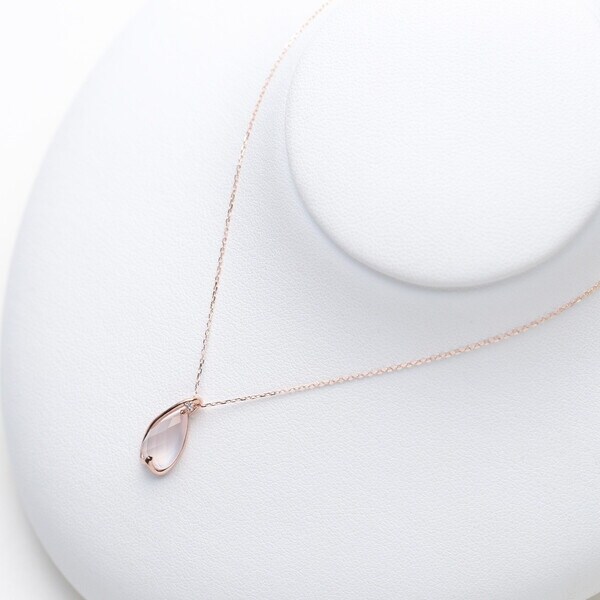 エステール（ESTELLE）/【WEB限定】K10 ピンクゴールド ローズクォーツ さくら ネックレス_2