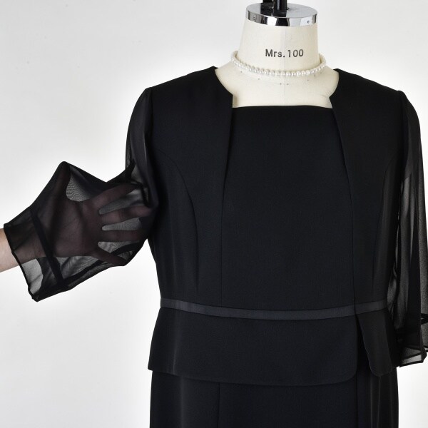 ソリテール/【大きいサイズ レディース ブラックフォーマル】【13〜23