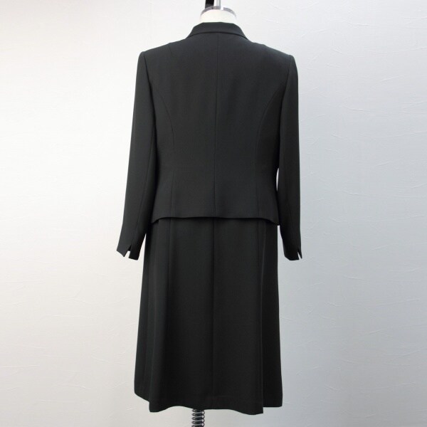 ソリテール/【大きいサイズ レディース ブラックフォーマル】テーラー