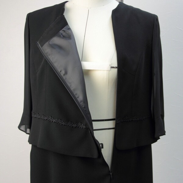 ソリテール/【大きいサイズ レディース ブラックフォーマル】テーラー