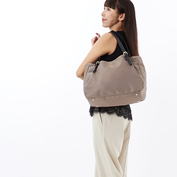 キタムラK2（Kitamura K2）/ナイロンセミショルダーバッグ 16,117円
