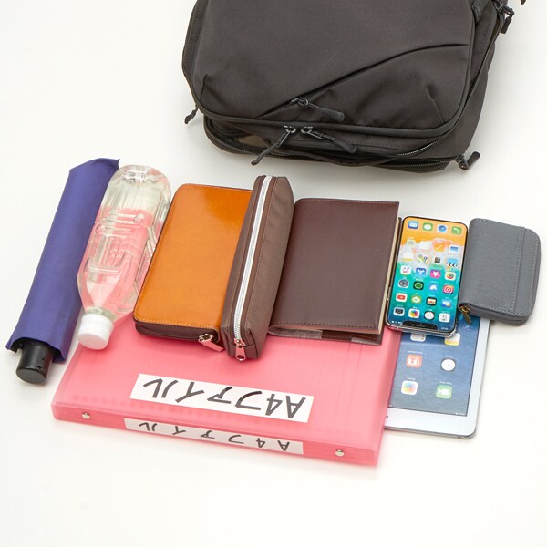 ピーナッツ PEANUTS スヌーピー SNOOPY L字ファスナー長財布 Lie Down