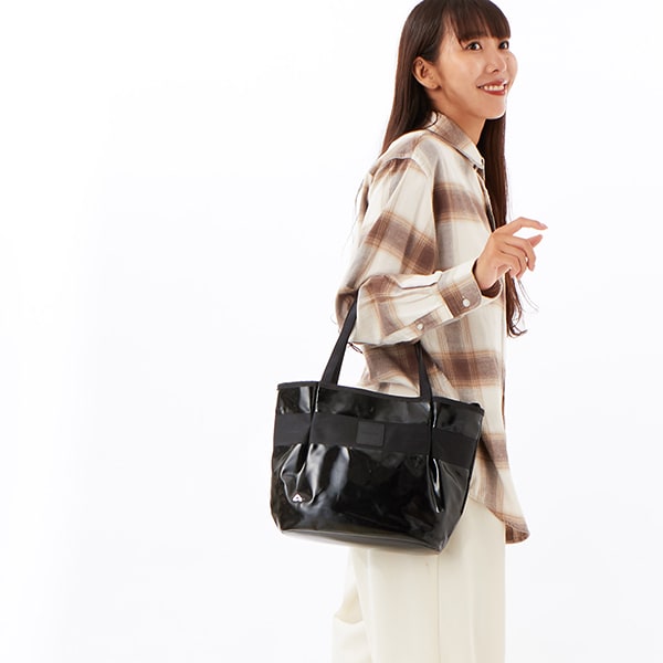 ザ キューブ オブ エフ（the cube of ef）/【ザ キューブ オブ エフ】コート　手提げバッグ