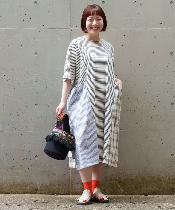 アズノウアズオオラカ ワンピース アズノゥアズオオラカ（AS KNOW AS