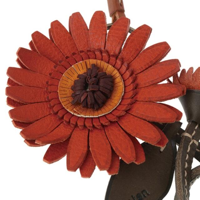 ゲンテン（genten）/エヴァーチャーム ガーベラの通販はau PAY