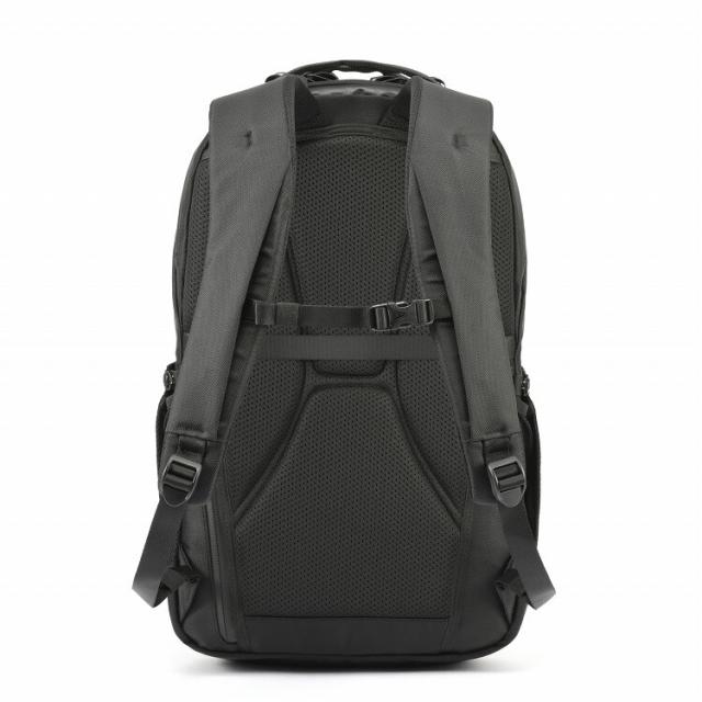 ace．（ace．）/ビジネスリュック B4収納可能 15．6インチPC 耐水 ラグ